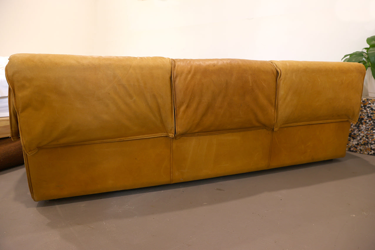 Niels Bendtsen "Lotus" Sofa for Niels Eilersen, Denmark 1970s