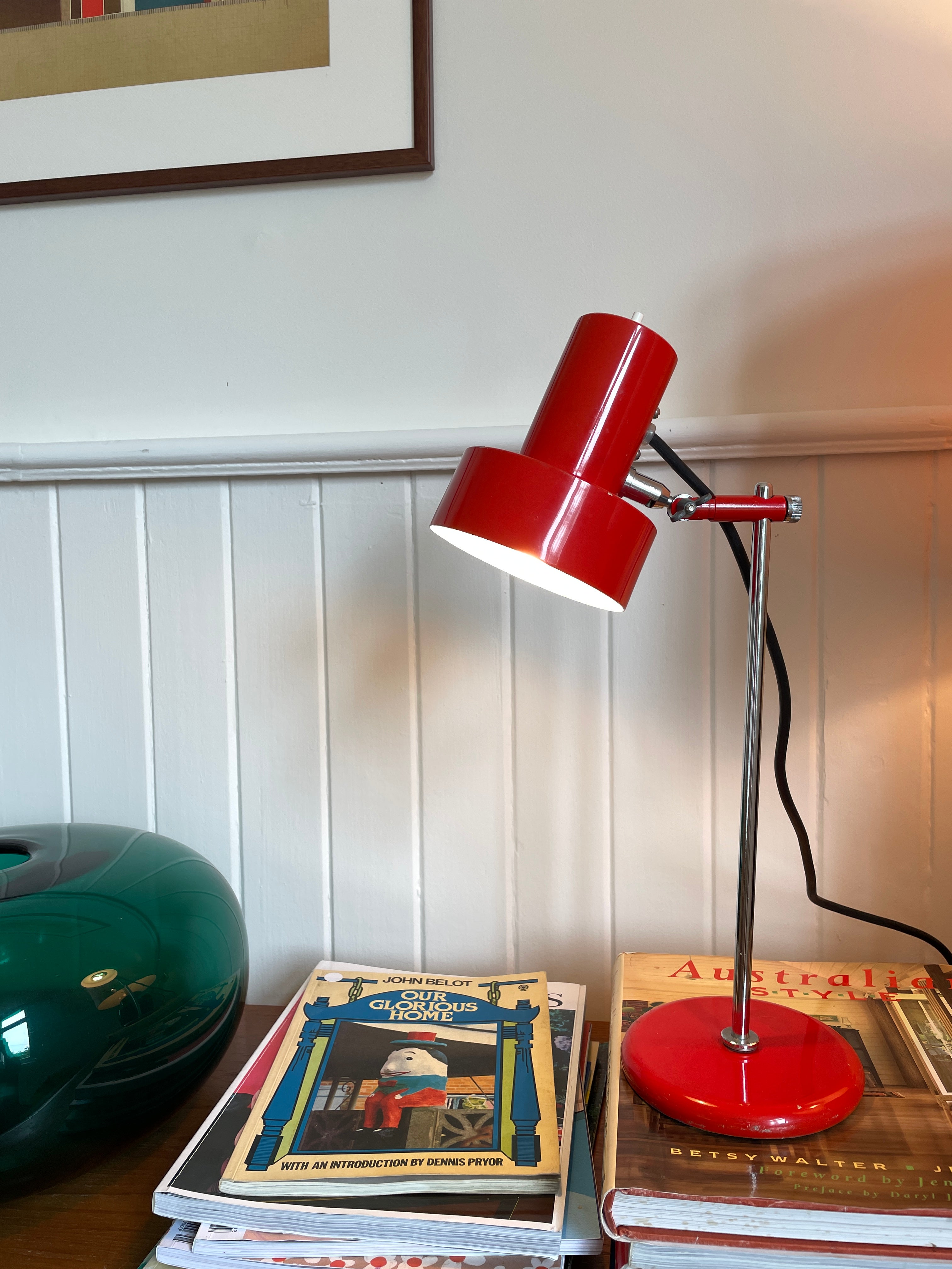 Red vintage deals lamp