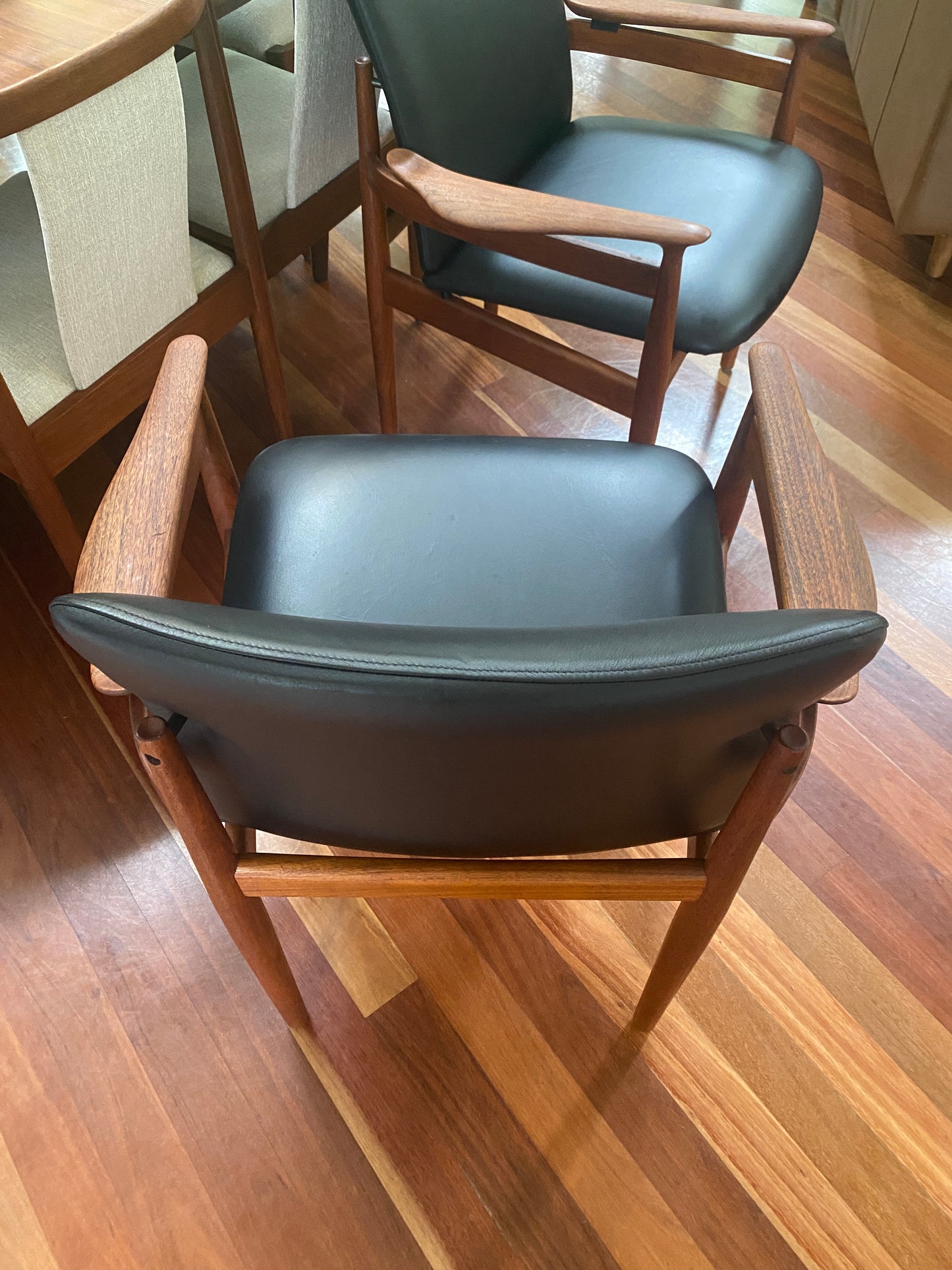 Set of Two Finn Juhl Model 192 Leather Carver Chairs