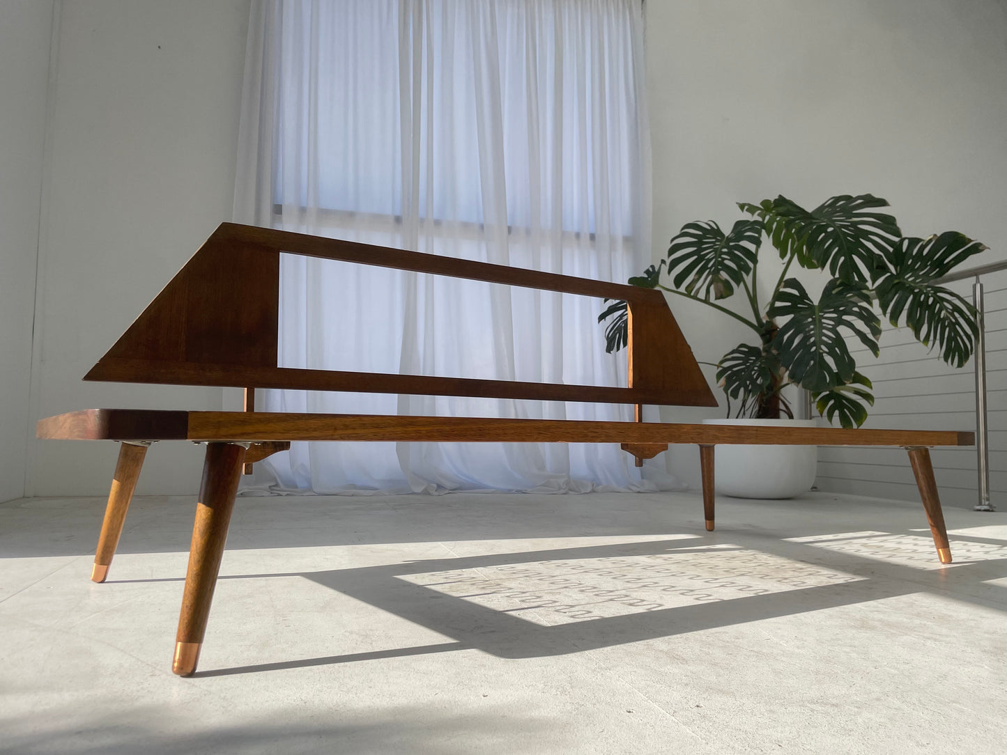 Mid-Century Daybed