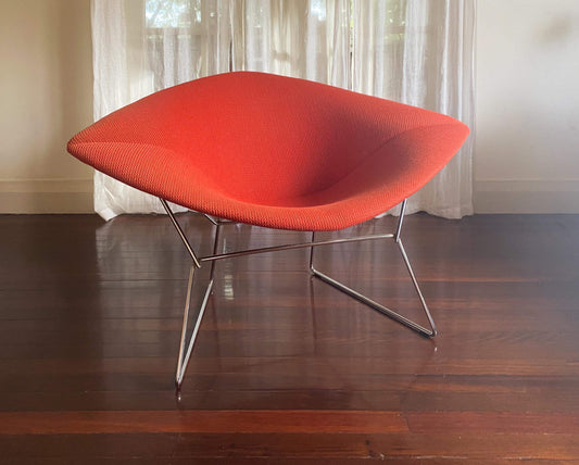 - Knoll Harry Bertoia Large Diamond Chair