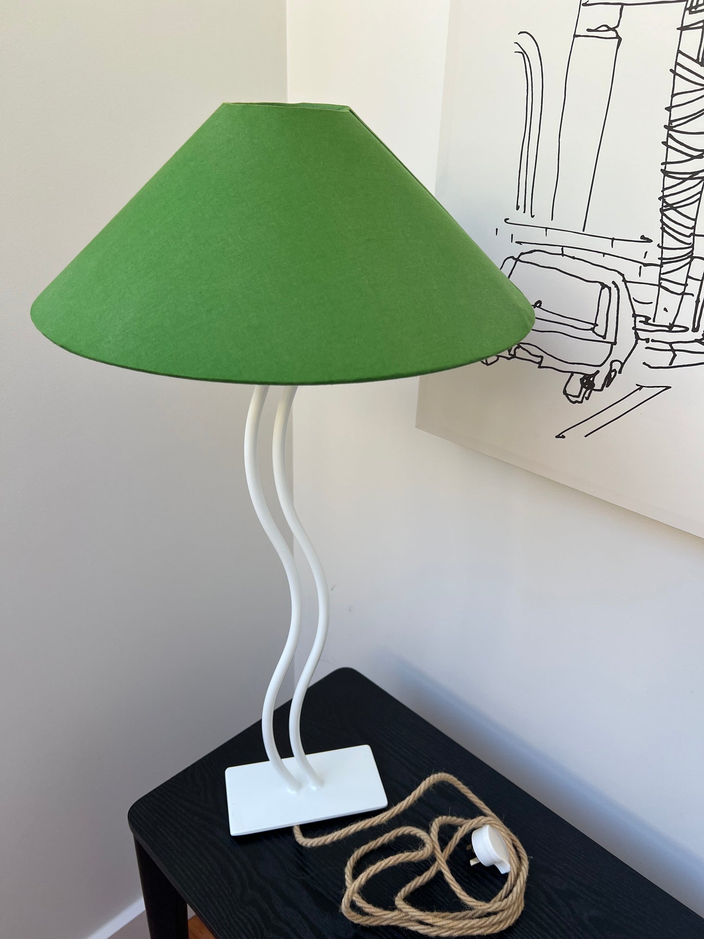 Wavy Table Lamp