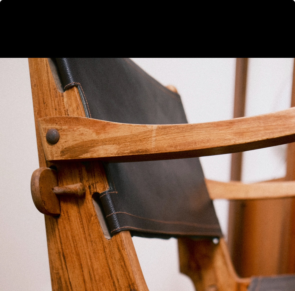 Angel I. Pazmino Rosewood and Leather Safari Chair