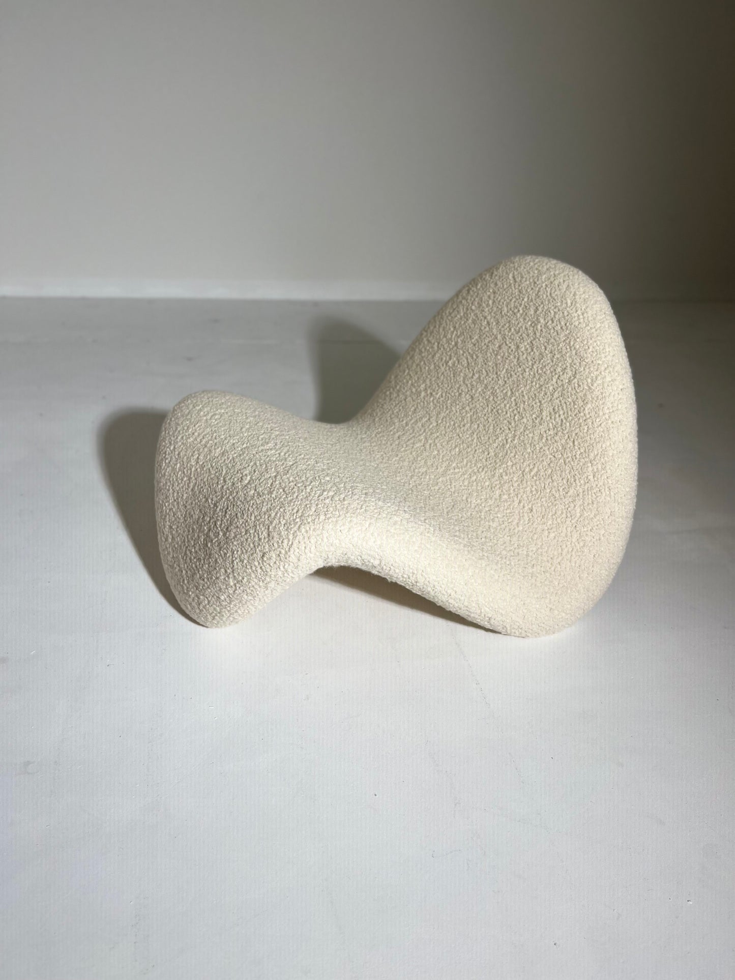 Pierre Paulin Tongue Chair F577