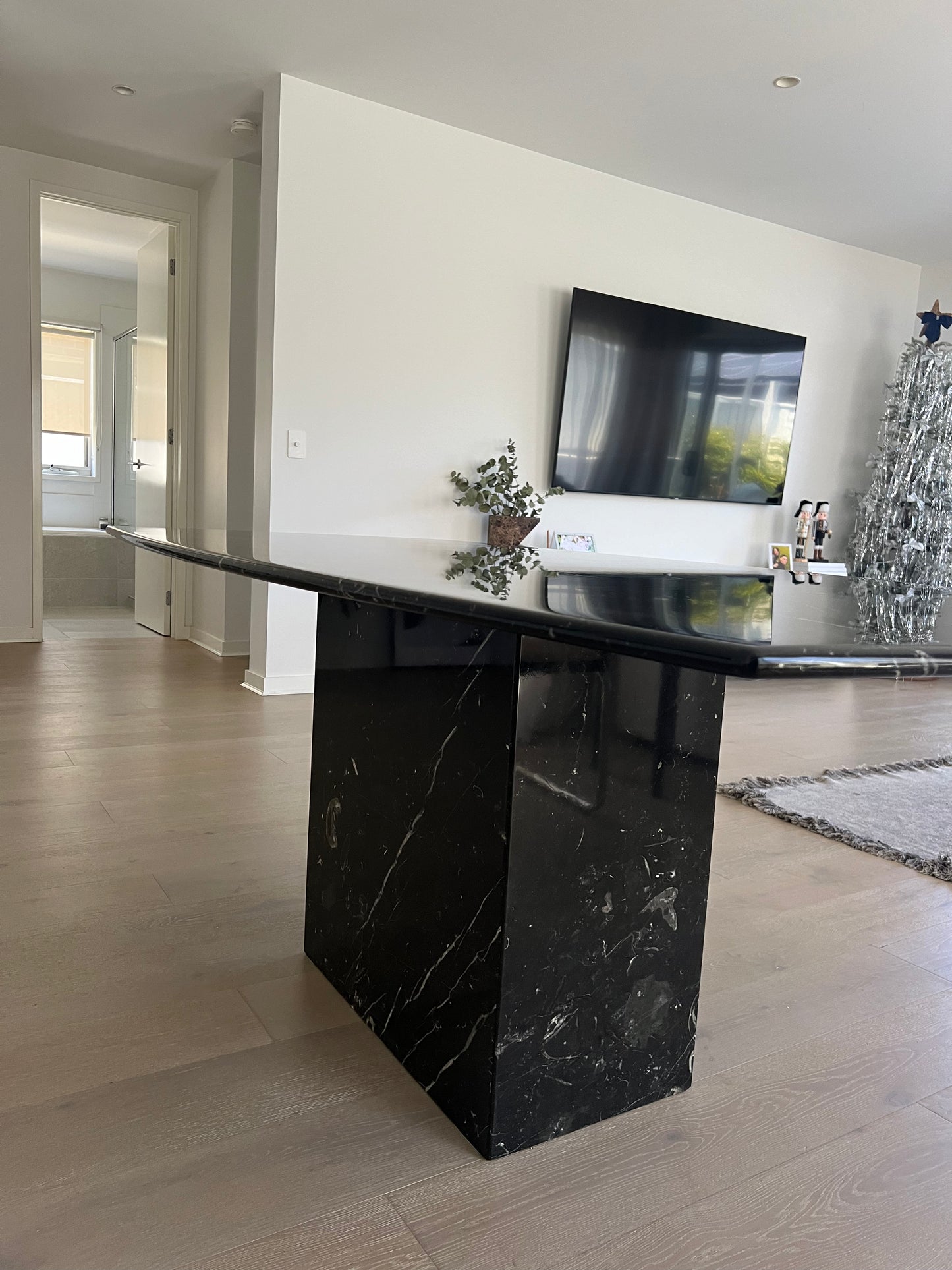 Black Marble Dining Table