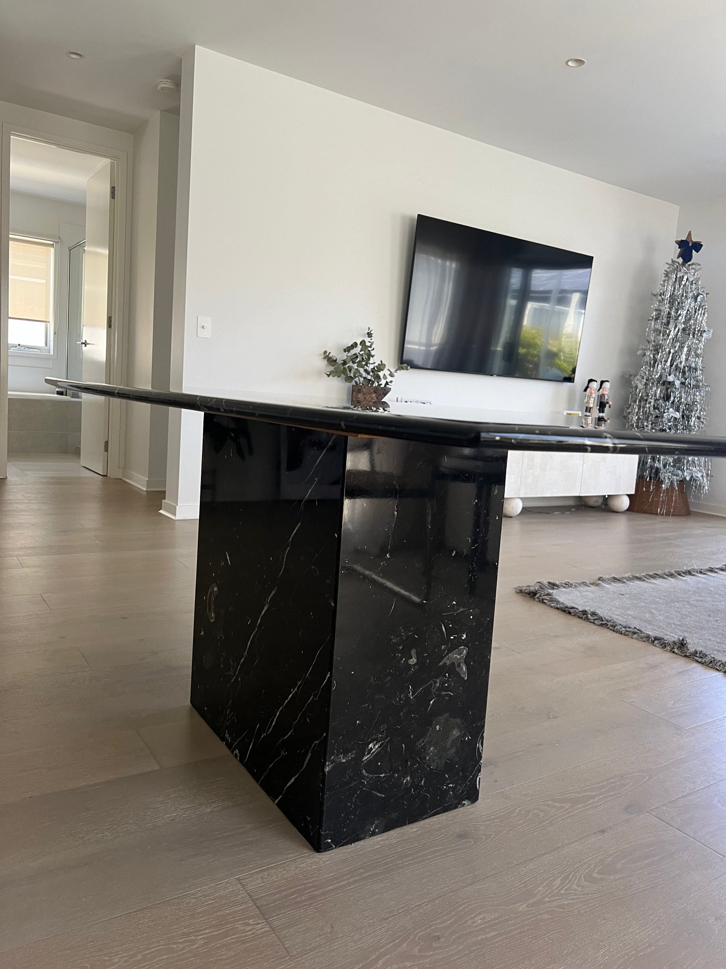 Black Marble Dining Table