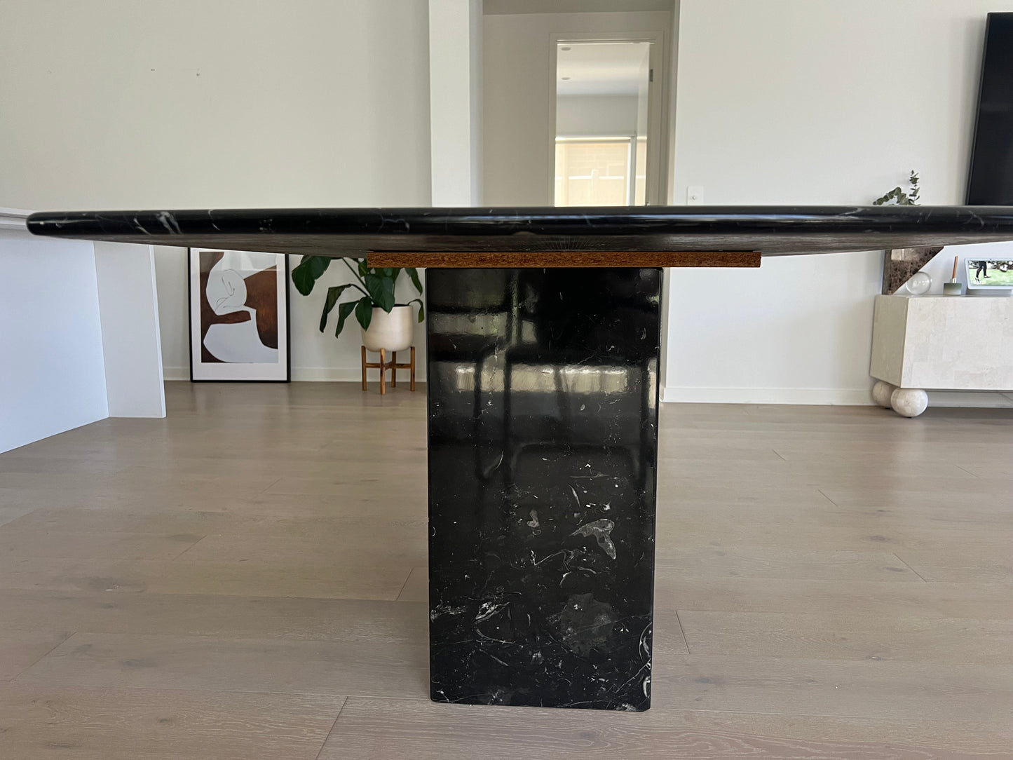 Black Marble Dining Table