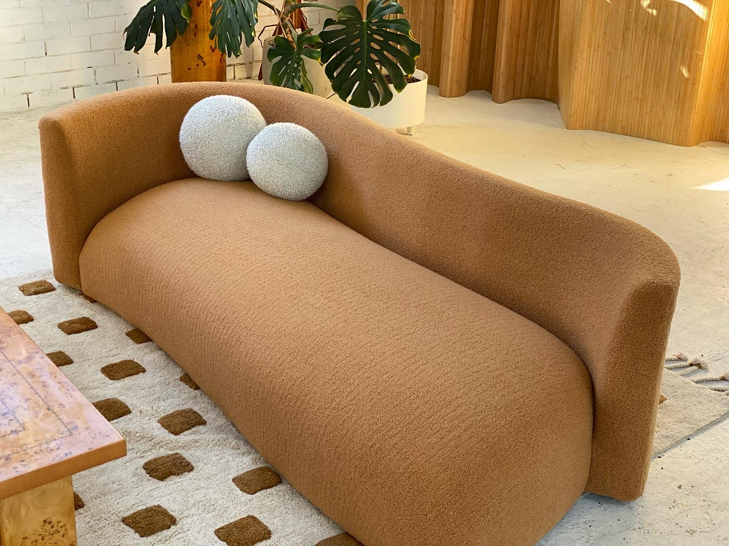 Chubby Caramel Curvy Sofa