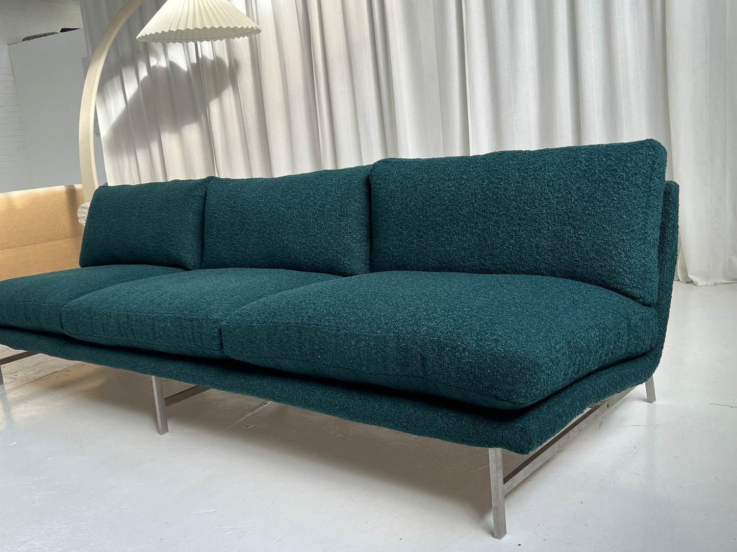 - Fritz Hansen/Pierro Lissoni Boucle Sofa