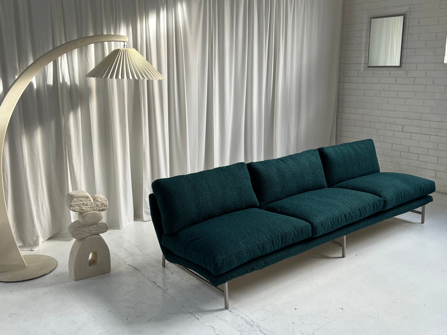 - Fritz Hansen/Pierro Lissoni Boucle Sofa