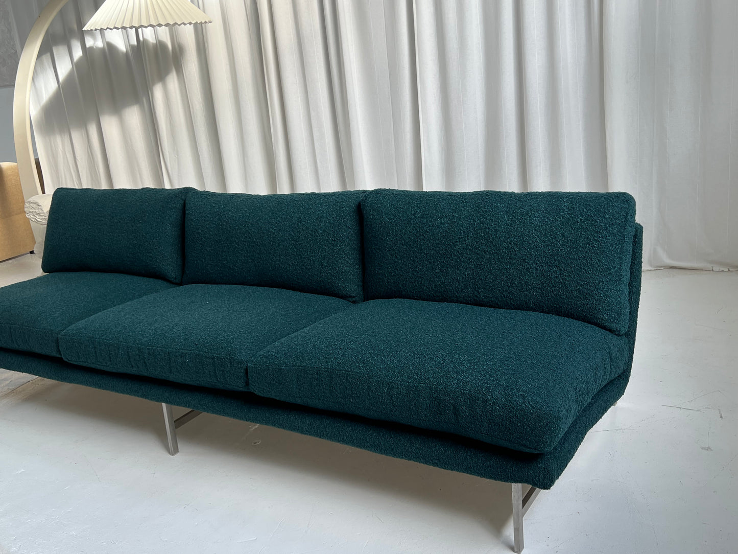 - Fritz Hansen/Pierro Lissoni Boucle Sofa