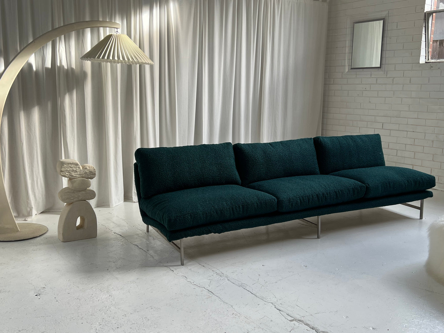 - Fritz Hansen/Pierro Lissoni Boucle Sofa